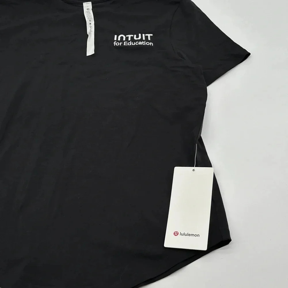 lululemon Love Curved-Hem Crewneck T-Shirt Black Size 4 (NWT) - Picture 2 of 8